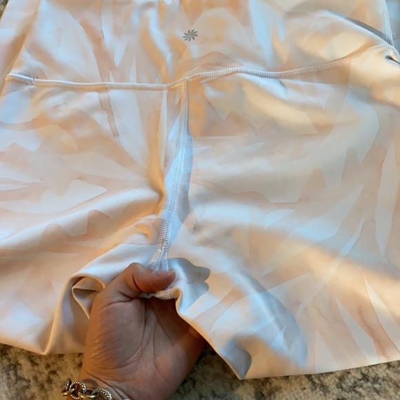 Athleta leggings 7/8 size Medium - Picture 9 of 9